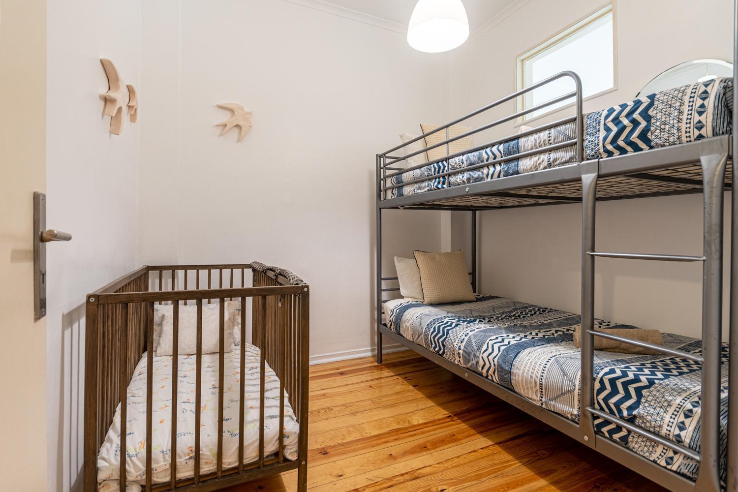 Spacious Apartment With Terrace At Graca Lisbon Bagian luar foto